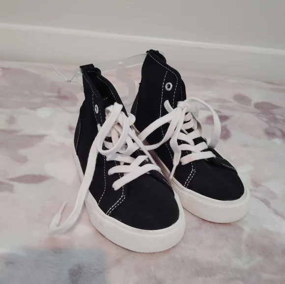 Old Navy Kids High Top Shoes - Picture 2 of 7